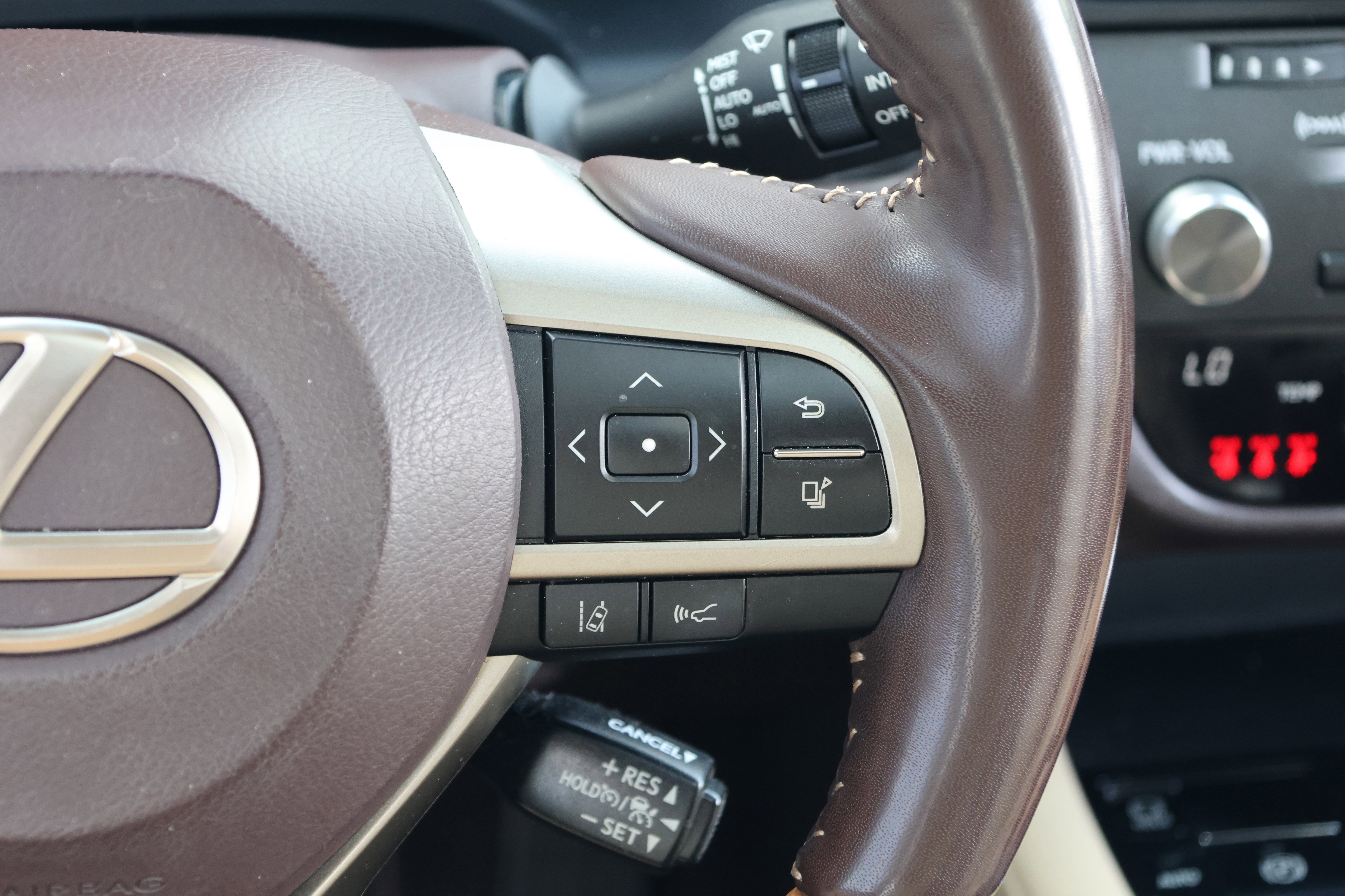 Used 2019 Lexus RX 350 FWD w/ Premium Package image 21