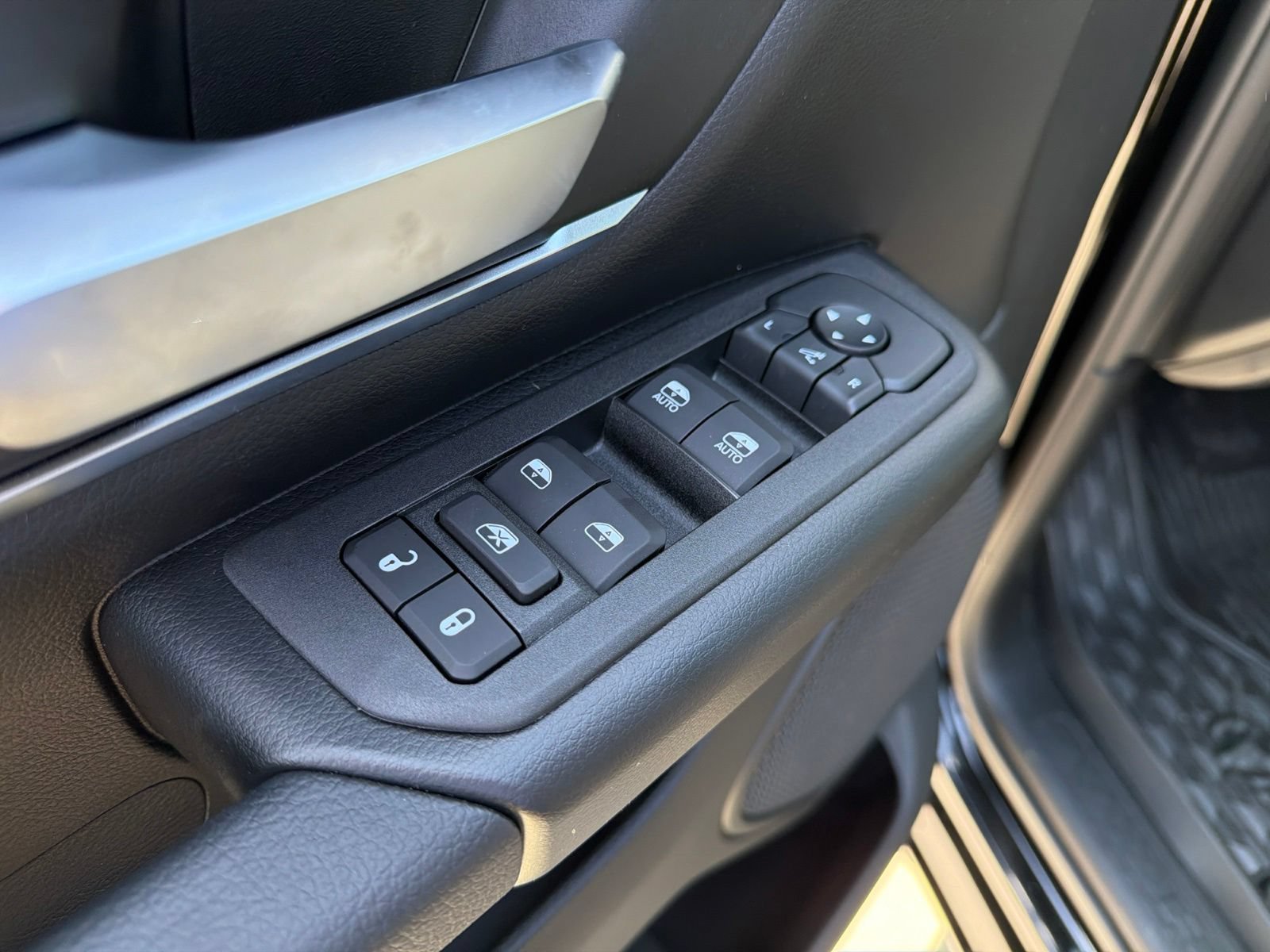 New 2027 RAM 1500 Lone Star AWD/4WD image 16
