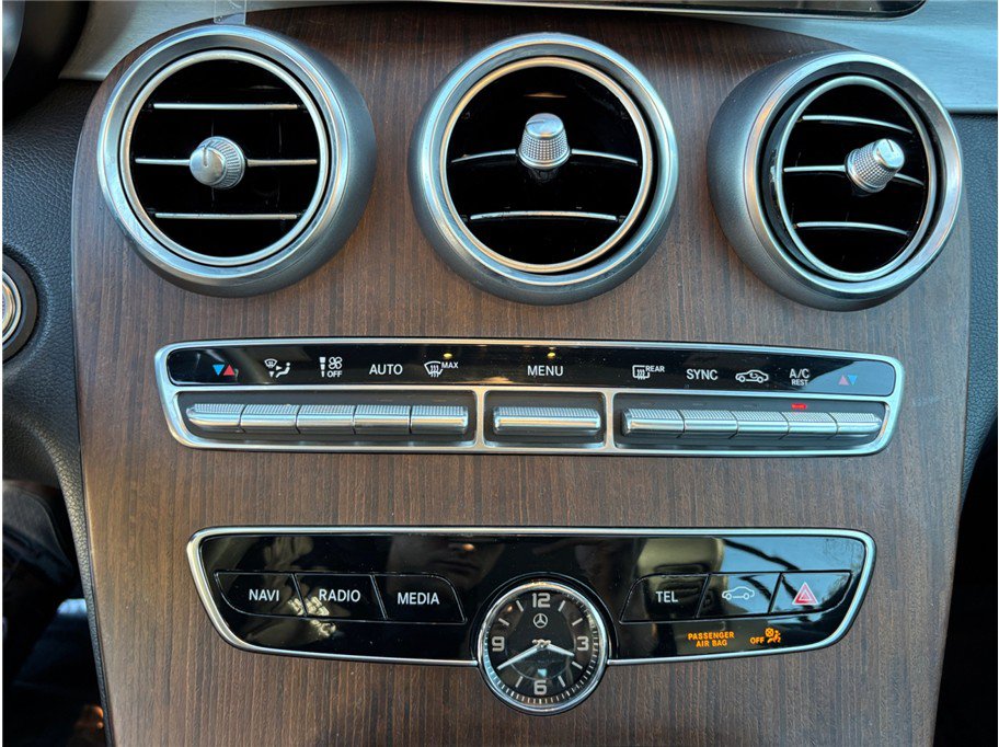 Used 2020 Mercedes-Benz C 300 4MATIC Cabriolet image 32