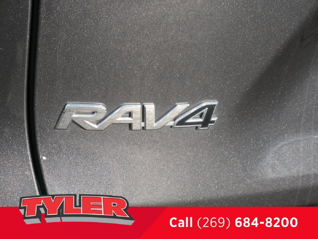 Used 2023 Toyota RAV4 XSE w/ XSE Grade Weather Package AWD/4WD image 13
