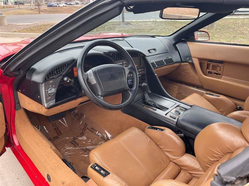 Used 1990 Chevrolet Corvette Convertible RWD image 51