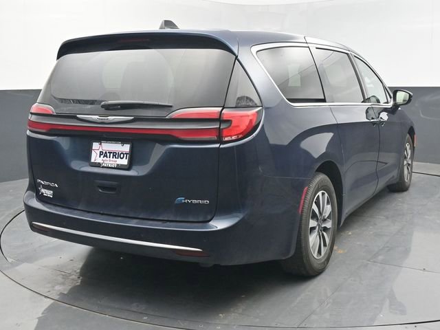 Used 2024 Chrysler Pacifica Limited FWD image 5