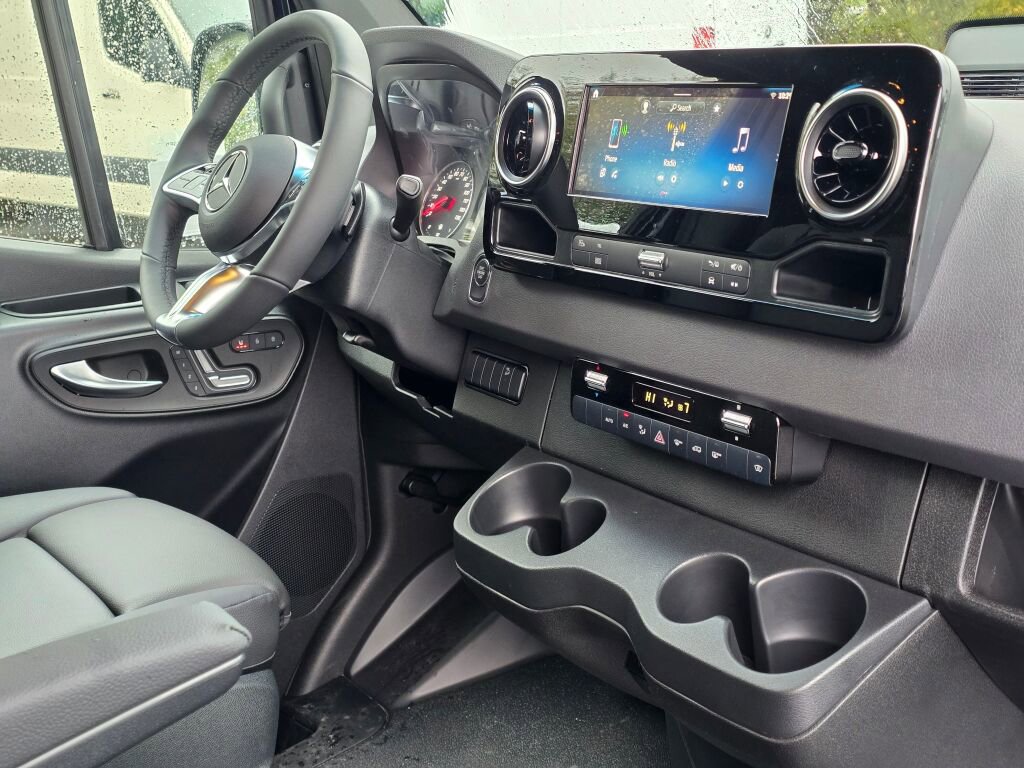 New 2026 Mercedes-Benz Sprinter 144 Cargo image 22