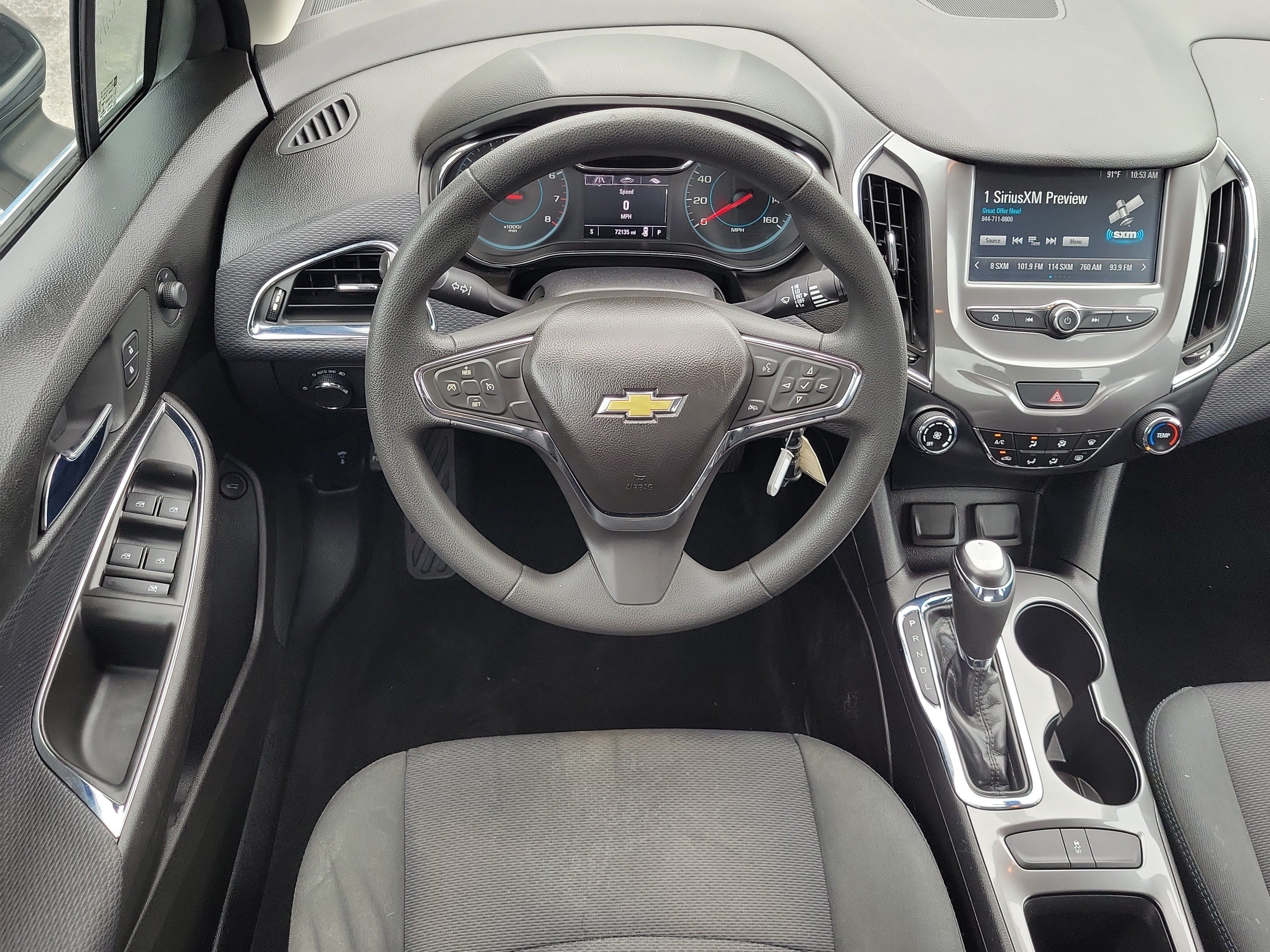 Used 2018 Chevrolet Cruze LT FWD image 17