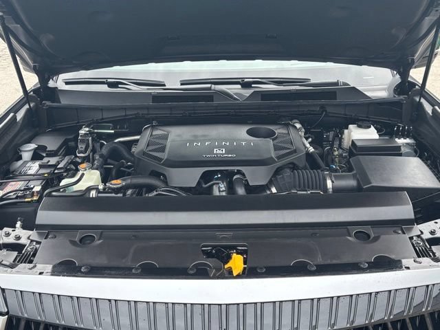 Used 2026 INFINITI QX80 Luxe w/ Cargo Package AWD/4WD image 12