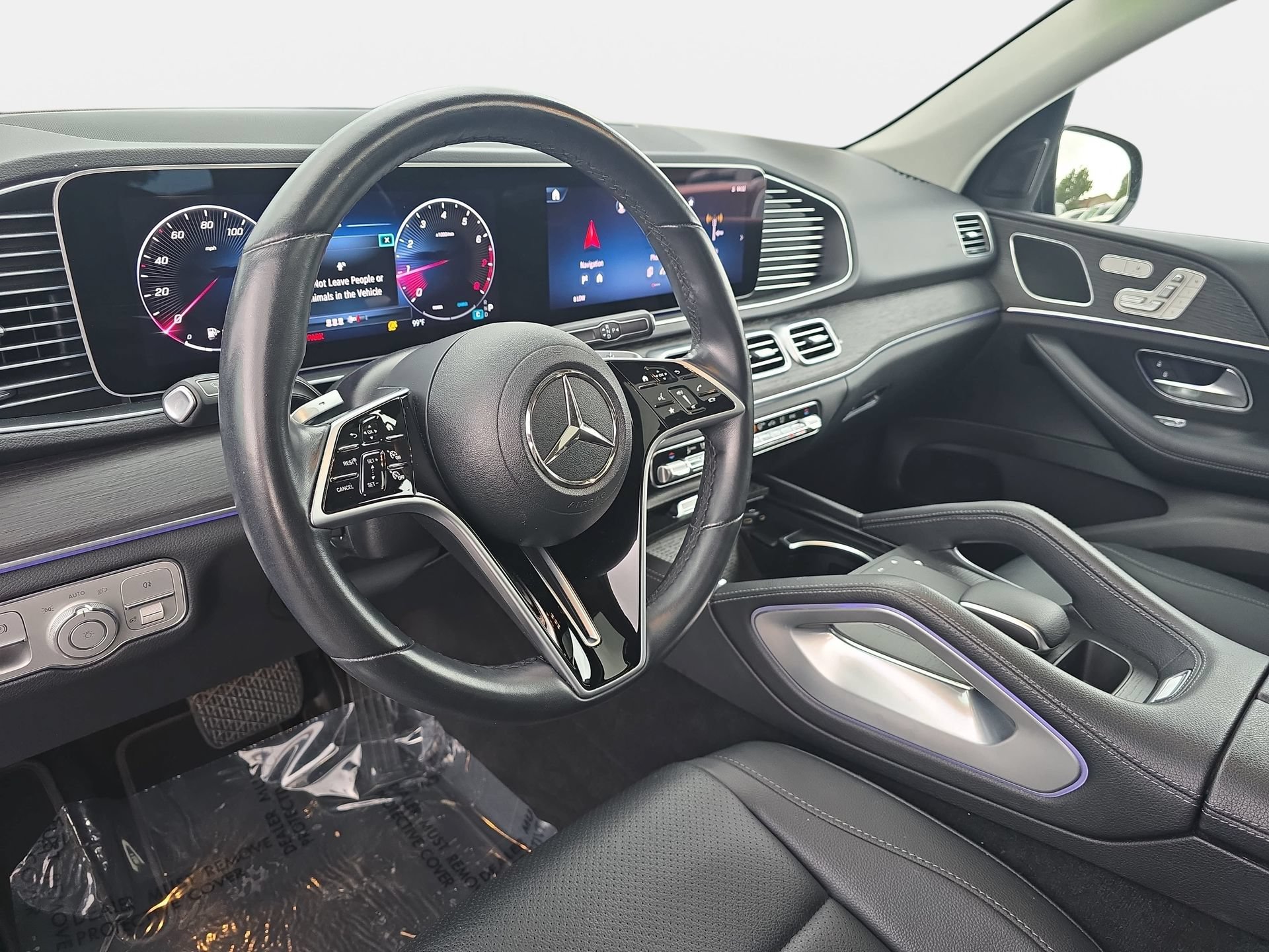 Used 2024 Mercedes-Benz GLE 350 4MATIC w/ AMG Line Exterior image 16
