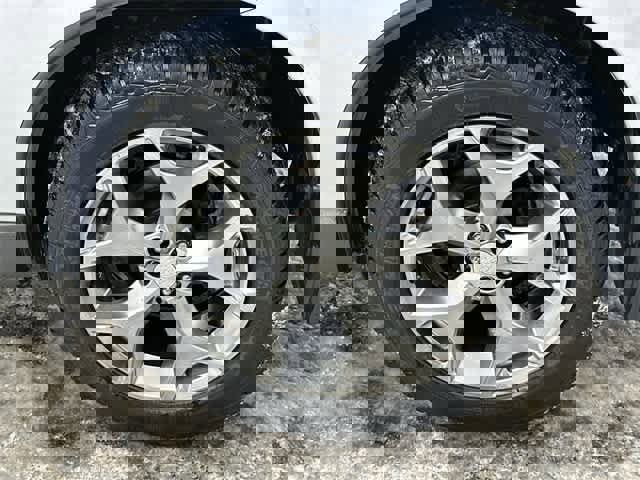 Used 2015 Subaru Forester 2.5i Touring w/ Eyesight & Navigation System image 5