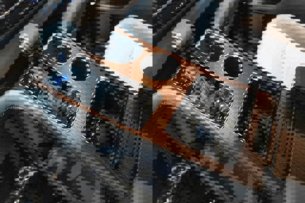 Certified 2024 Toyota Sienna LE image 24