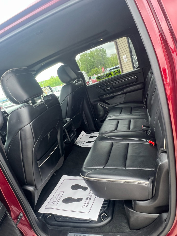Used 2023 RAM 1500 Limited w/ Night Edition image 10