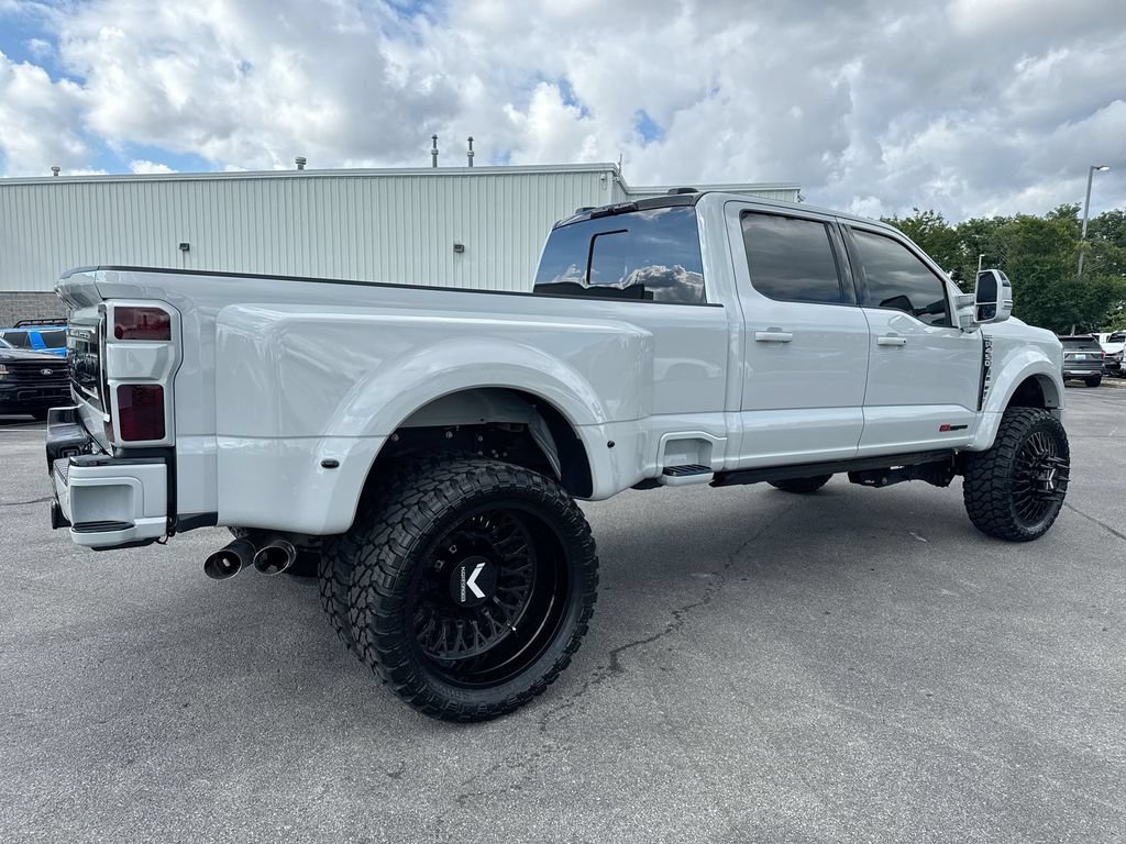 Used 2026 Ford F450 Platinum w/ FX4 Off-Road Package AWD/4WD image 11
