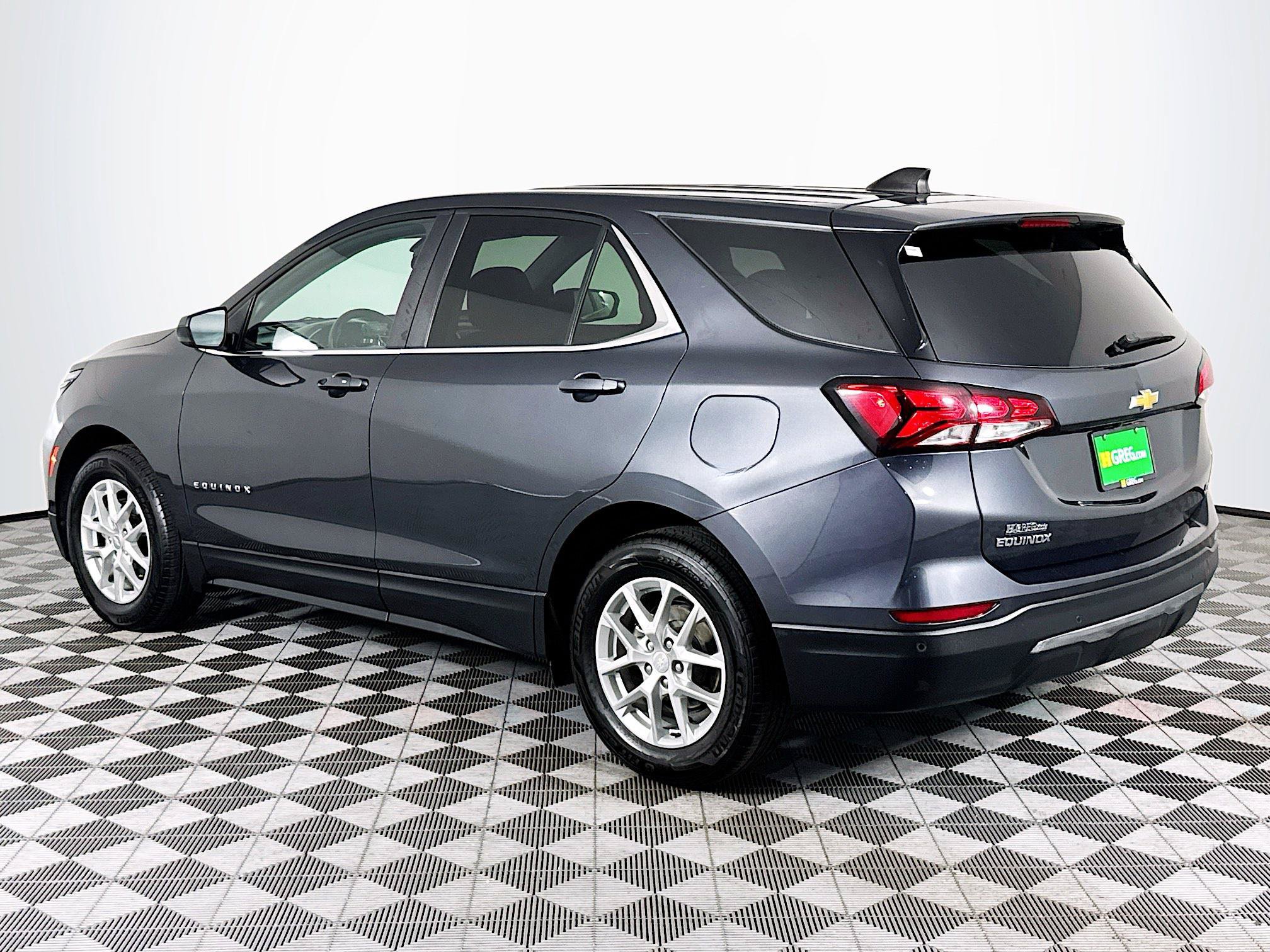 Used 2023 Chevrolet Equinox LT w/ LPO, Floor Liner Package FWD image 6