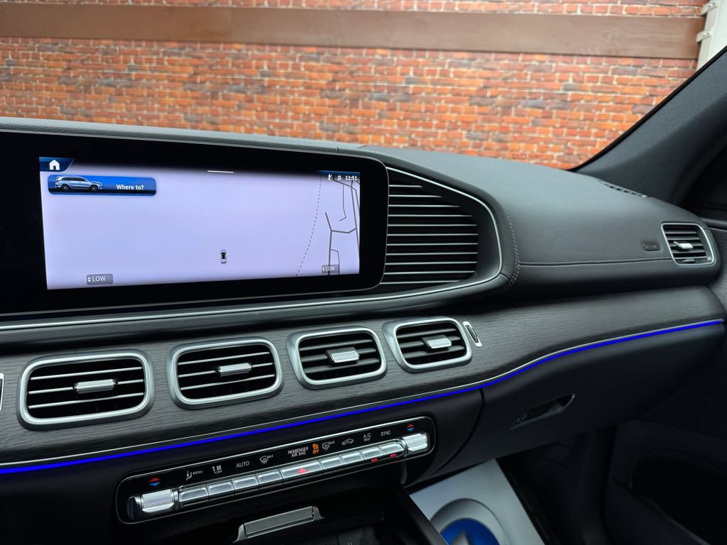 New 2025 Mercedes-Benz GLS 450 4MATIC image 16