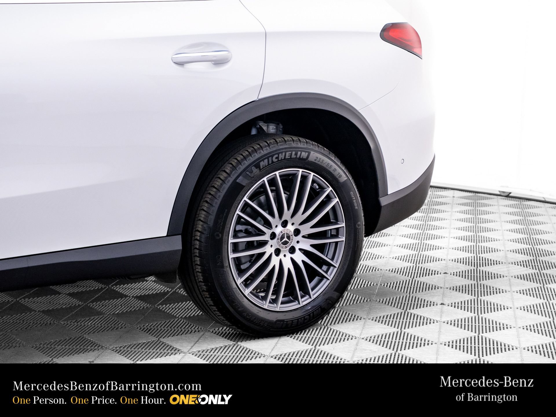 New 2026 Mercedes-Benz GLC 300 4MATIC image 34