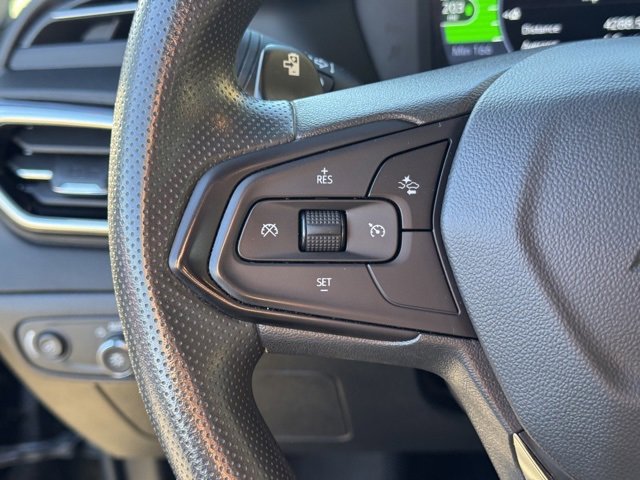 Used 2023 Chevrolet Bolt LT image 28