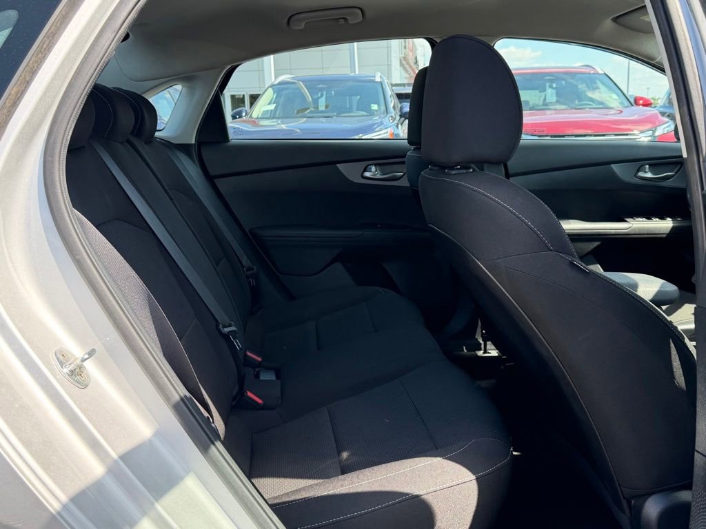 Used 2021 Kia Forte LXS FWD image 18