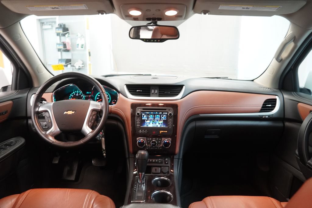 Used 2016 Chevrolet Traverse LT AWD/4WD image 20