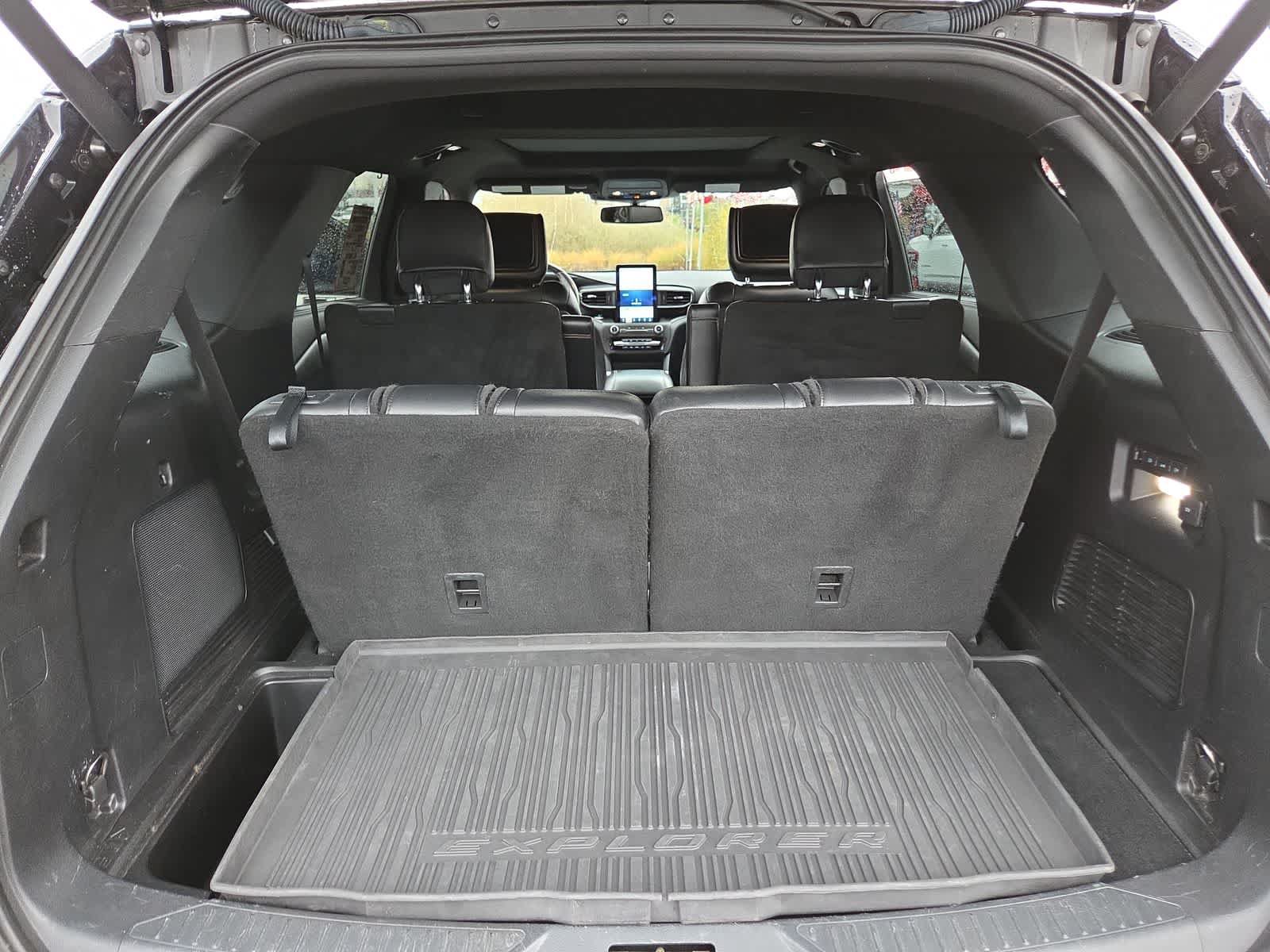 Used 2020 Ford Explorer ST w/ Premium Technology Package AWD/4WD image 27