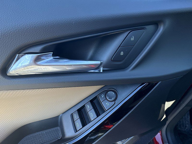 New 2025 Chevrolet Equinox ACTIV w/ Safety and Technology Package image 8