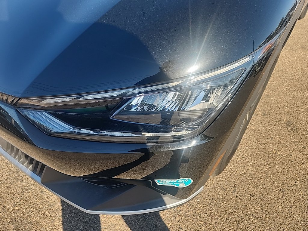 Certified 2024 Kia EV6 Light RWD image 6
