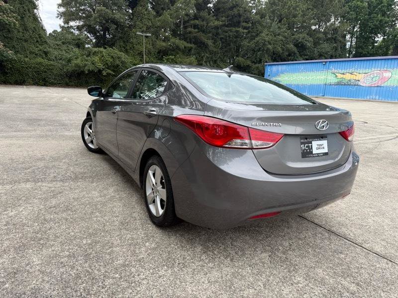 Used 2012 Hyundai Elantra GLS w/ Preferred Pkg 3 FWD image 13