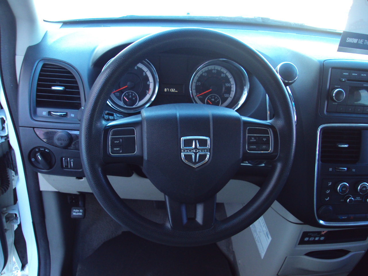 Used 2015 Dodge Grand Caravan SE w/ Quick Order Package 29E SE FWD image 24