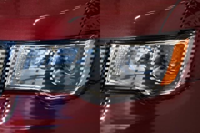 Used 2019 Jeep Grand Cherokee Laredo image 17