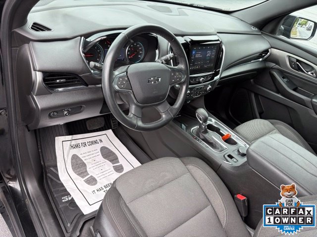 Used 2023 Chevrolet Traverse LT FWD image 25