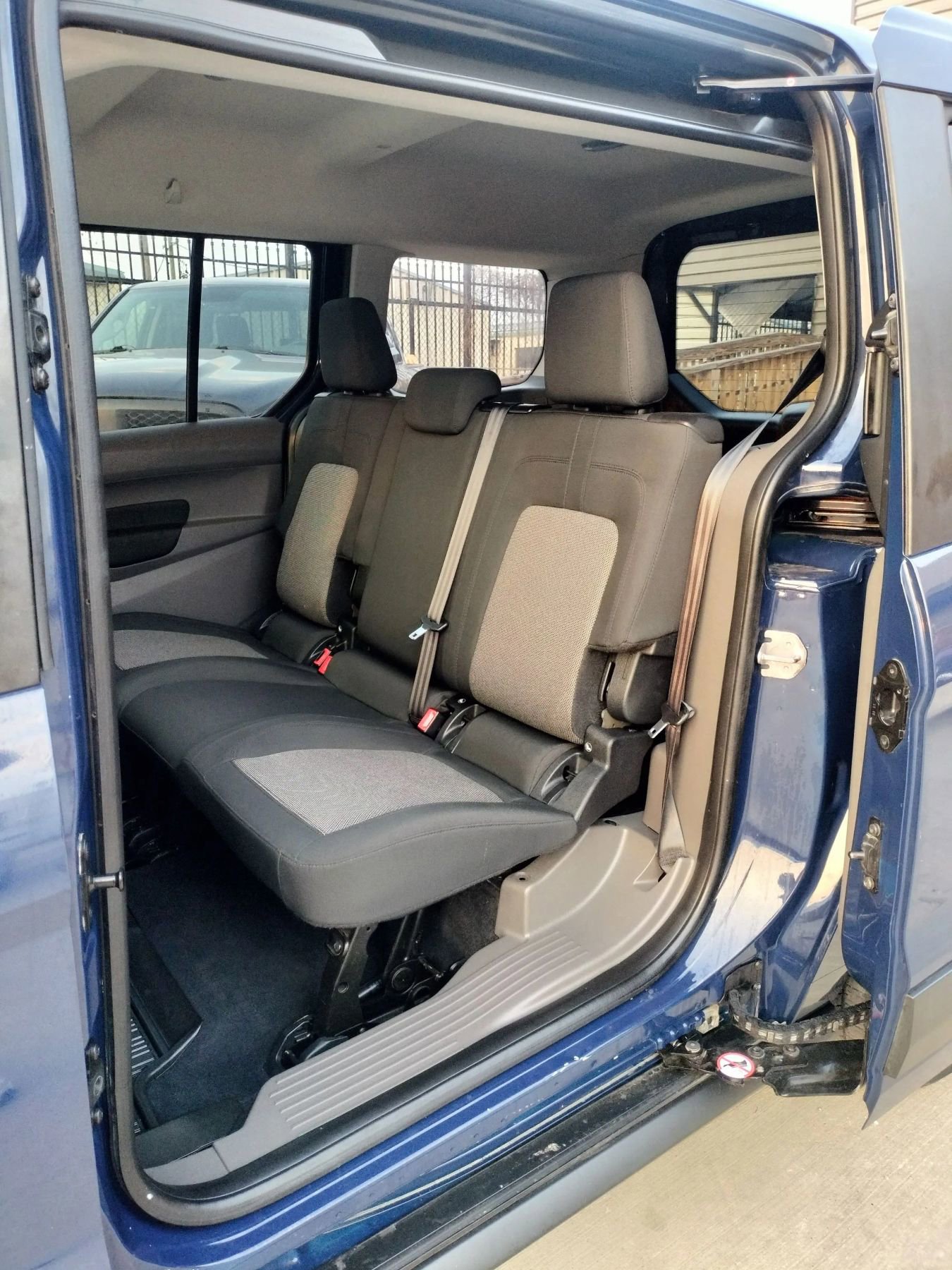 Used 2021 Ford Transit Connect XL image 26