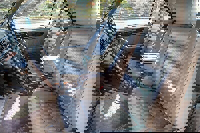 Used 1995 Mercedes-Benz E 320 Convertible image 47