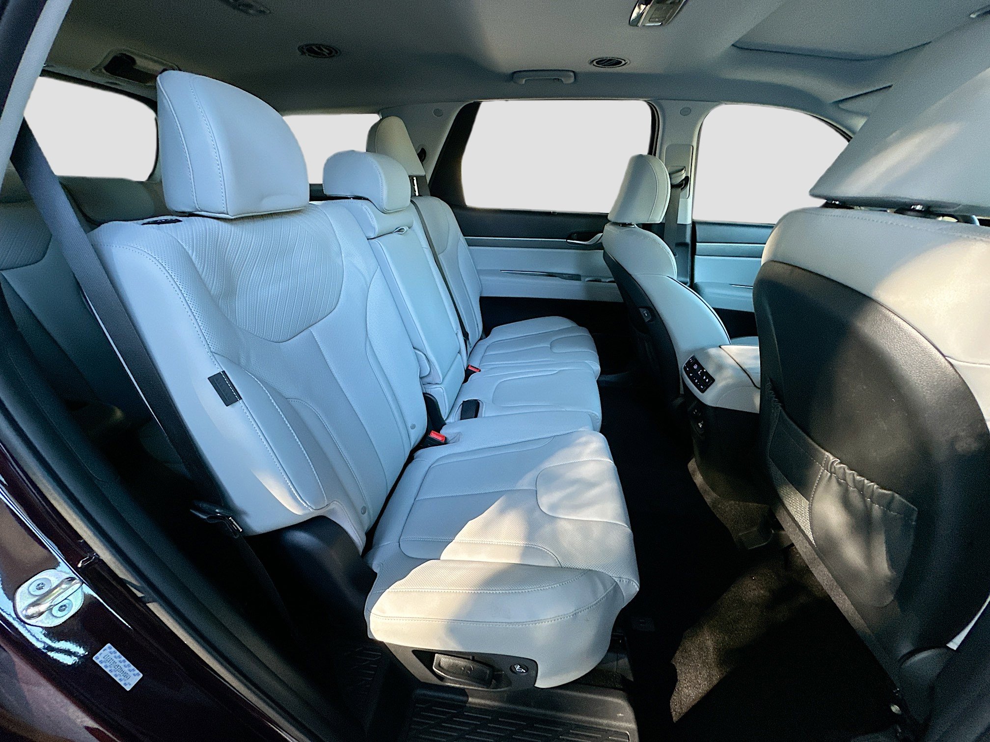 Used 2023 Hyundai Palisade SEL image 30