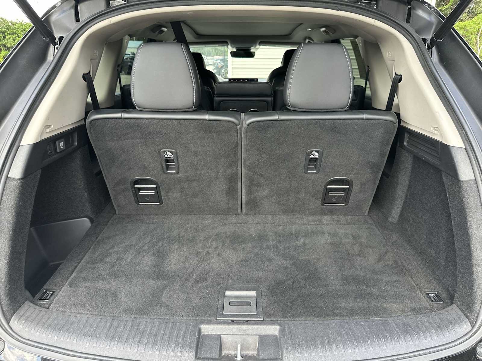 Used 2023 Acura MDX w/ Technology Package FWD image 25