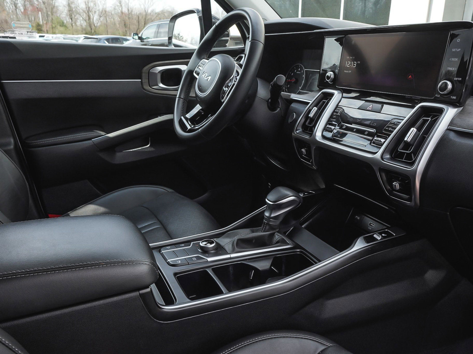 Used 2023 Kia Sorento S w/ Panoramic Sunroof Package image 45