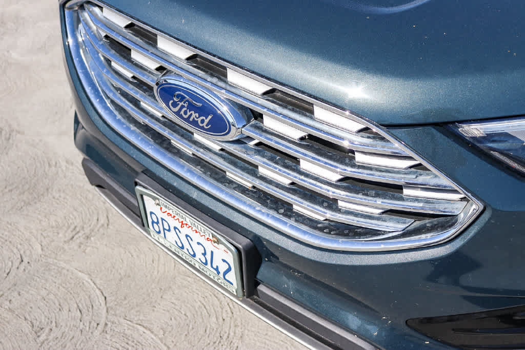 Used 2019 Ford Edge SEL w/ Equipment Group 201A FWD image 8