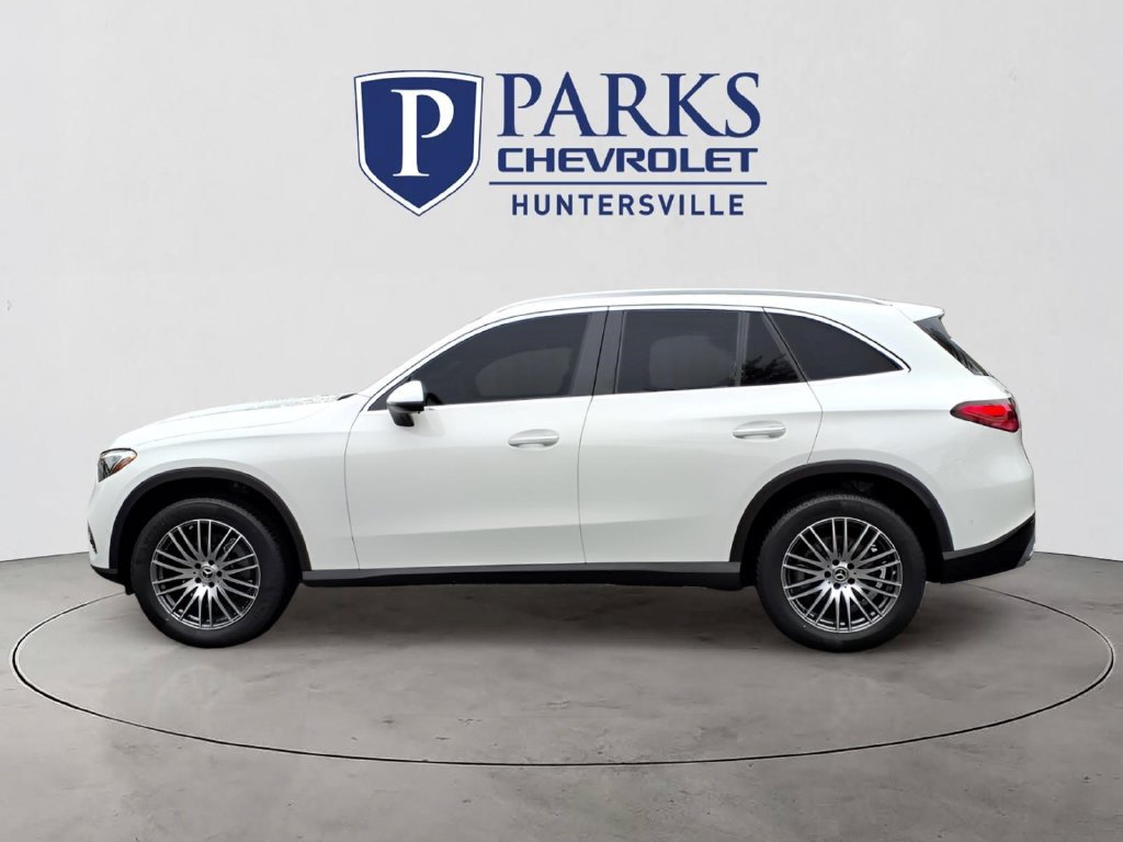 Used 2025 Mercedes-Benz GLC 300 image 27