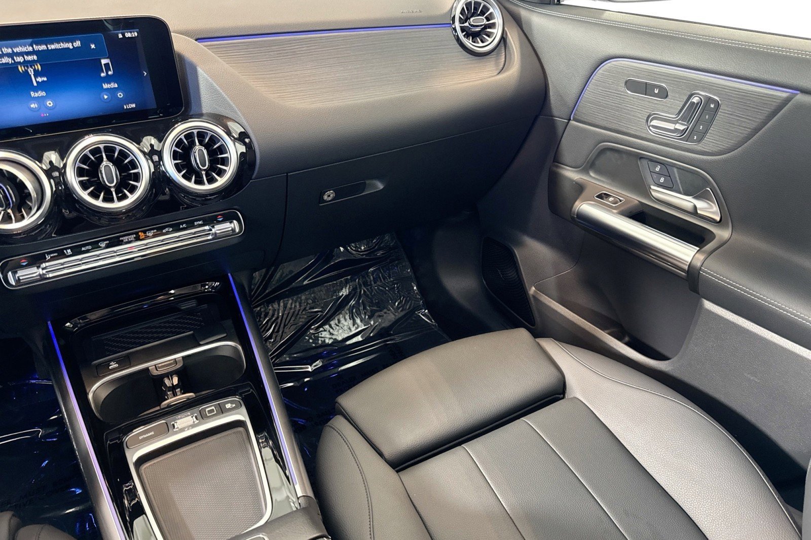 Certified 2026 Mercedes-Benz GLA 250 4MATIC image 22