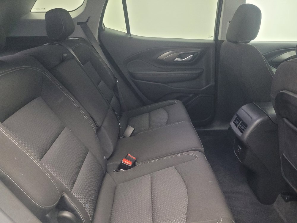 Used 2024 GMC Terrain SLE image 19