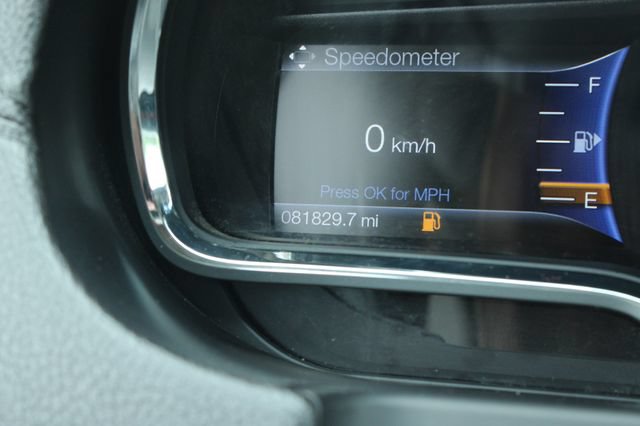 Used 2019 Lincoln MKT AWD image 28