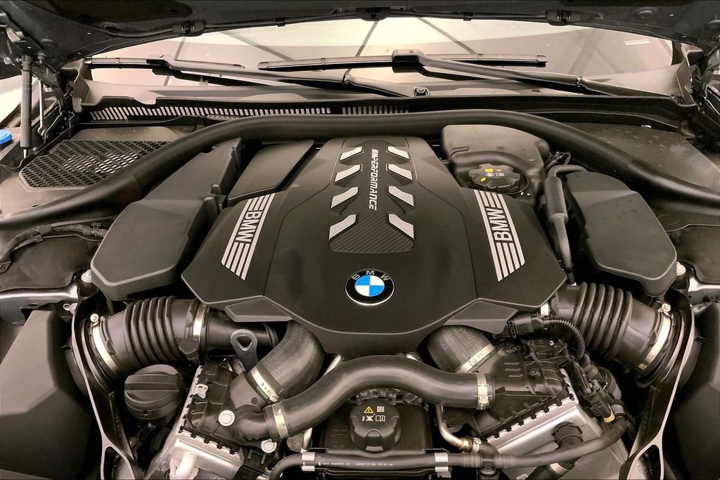 New 2026 BMW M850i xDrive Convertible w/ M Carbon Exterior Package AWD/4WD image 8