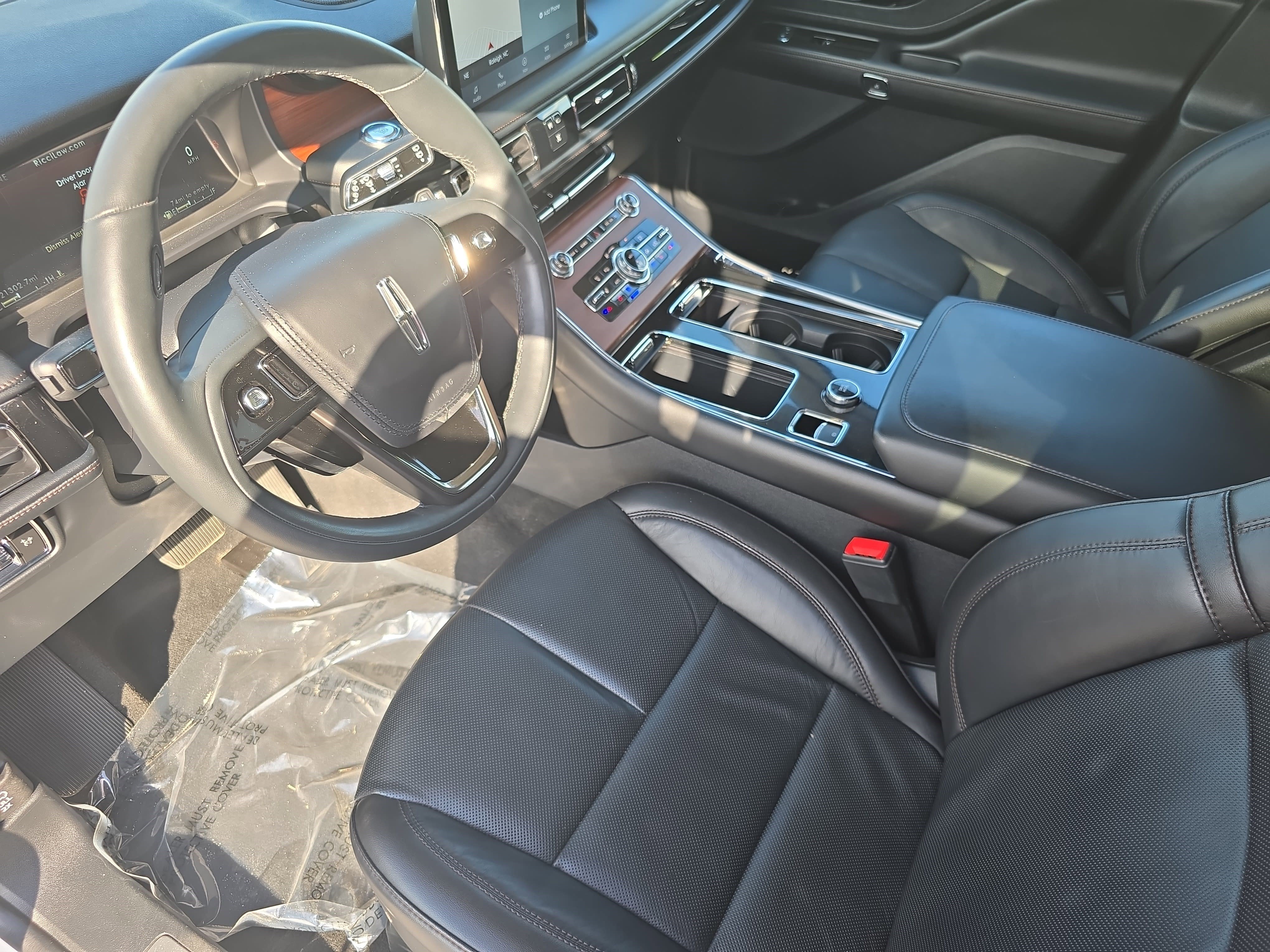 Certified 2023 Lincoln Aviator Reserve w/ Elements Package Plus AWD/4WD image 16