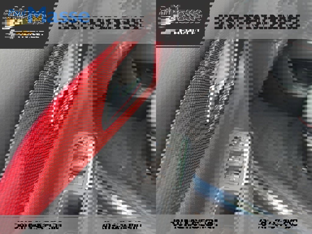 Used 2025 Chevrolet Traverse Z71 w/ Driver Confidence Package image 9