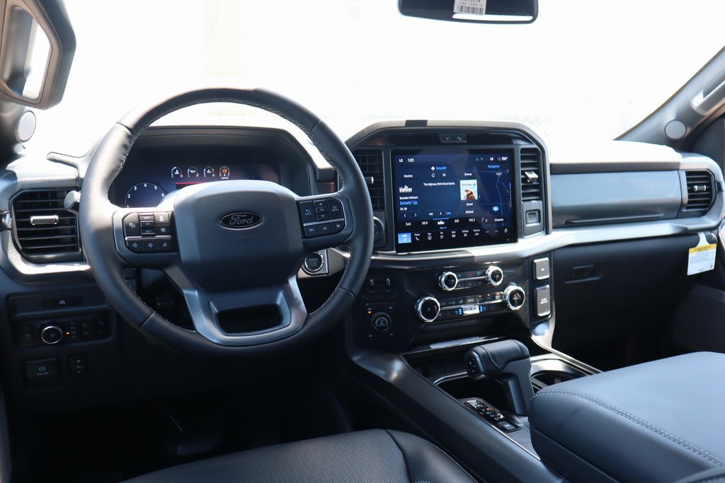 New 2025 Ford F150 Lariat w/ Equipment Group 501A Mid image 2