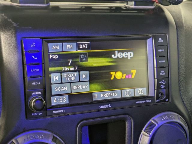 Used 2017 Jeep Wrangler Unlimited Sport w/ Connectivity Group image 18