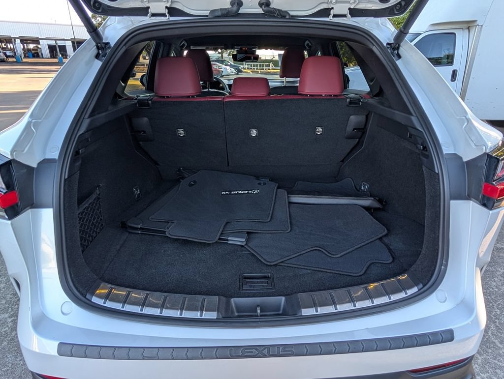 Used 2022 Lexus NX 250 FWD w/ Towing Package (2000 Lbs) image 19