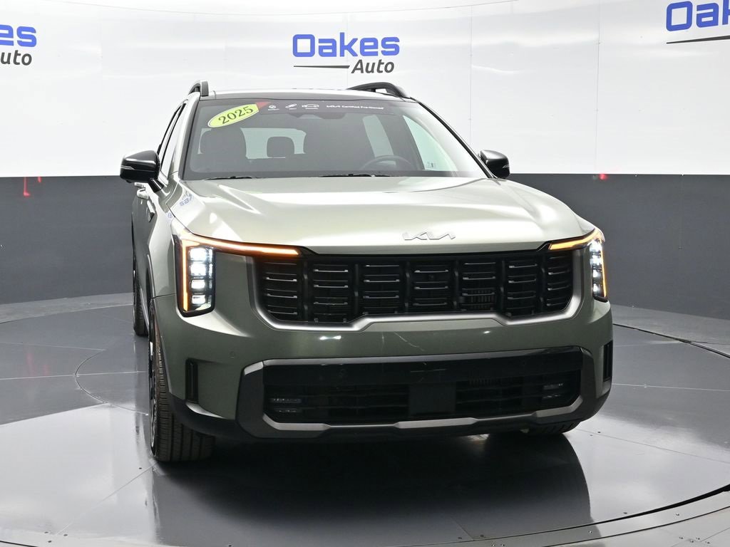 Certified 2025 Kia Sorento SX Prestige image 3