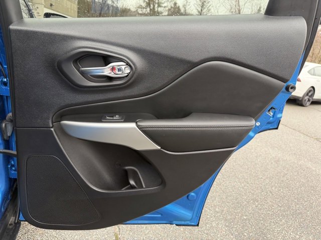 Used 2022 Jeep Cherokee Latitude image 36