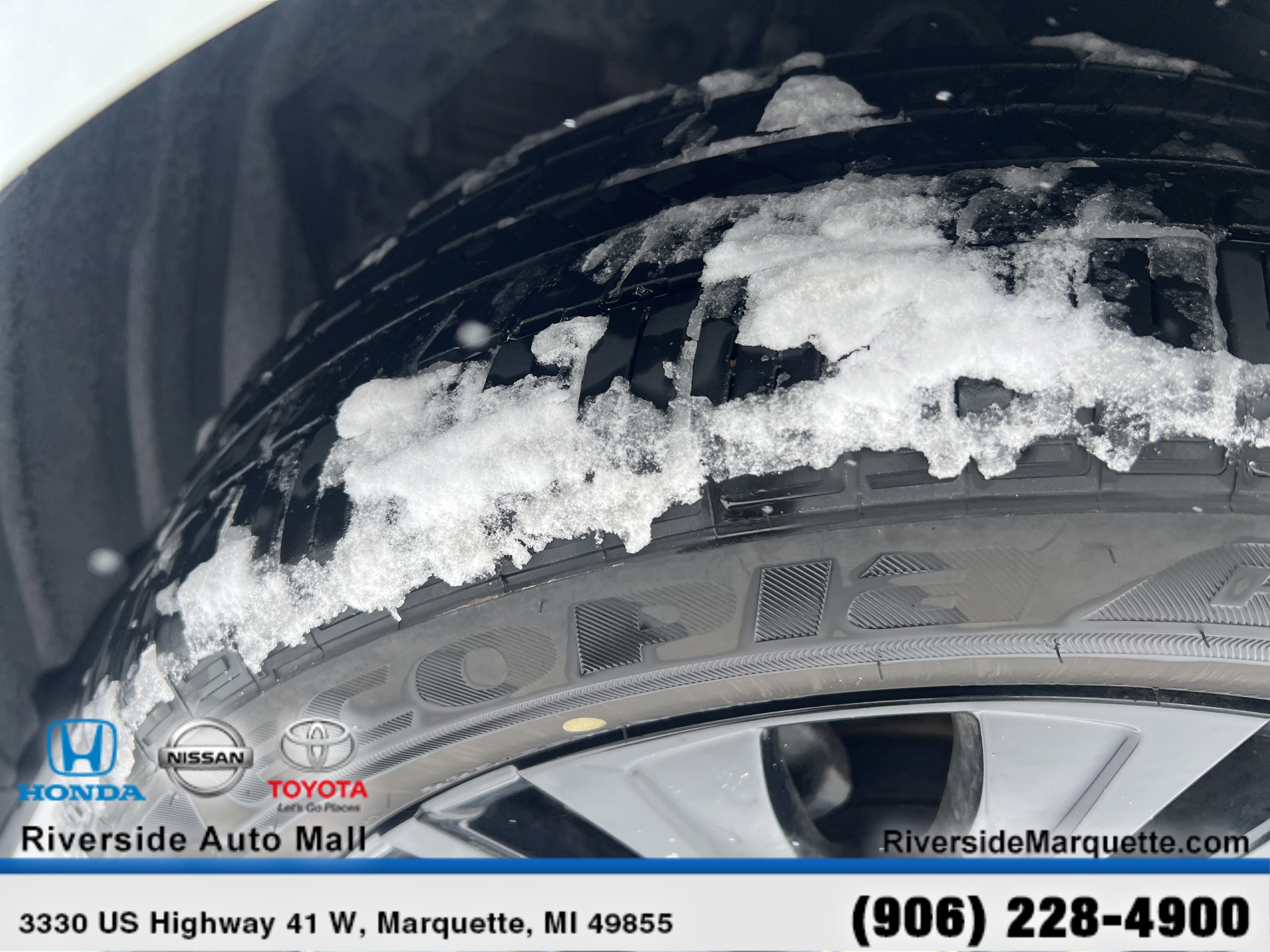 Used 2024 Toyota Venza Nightshade AWD/4WD image 12