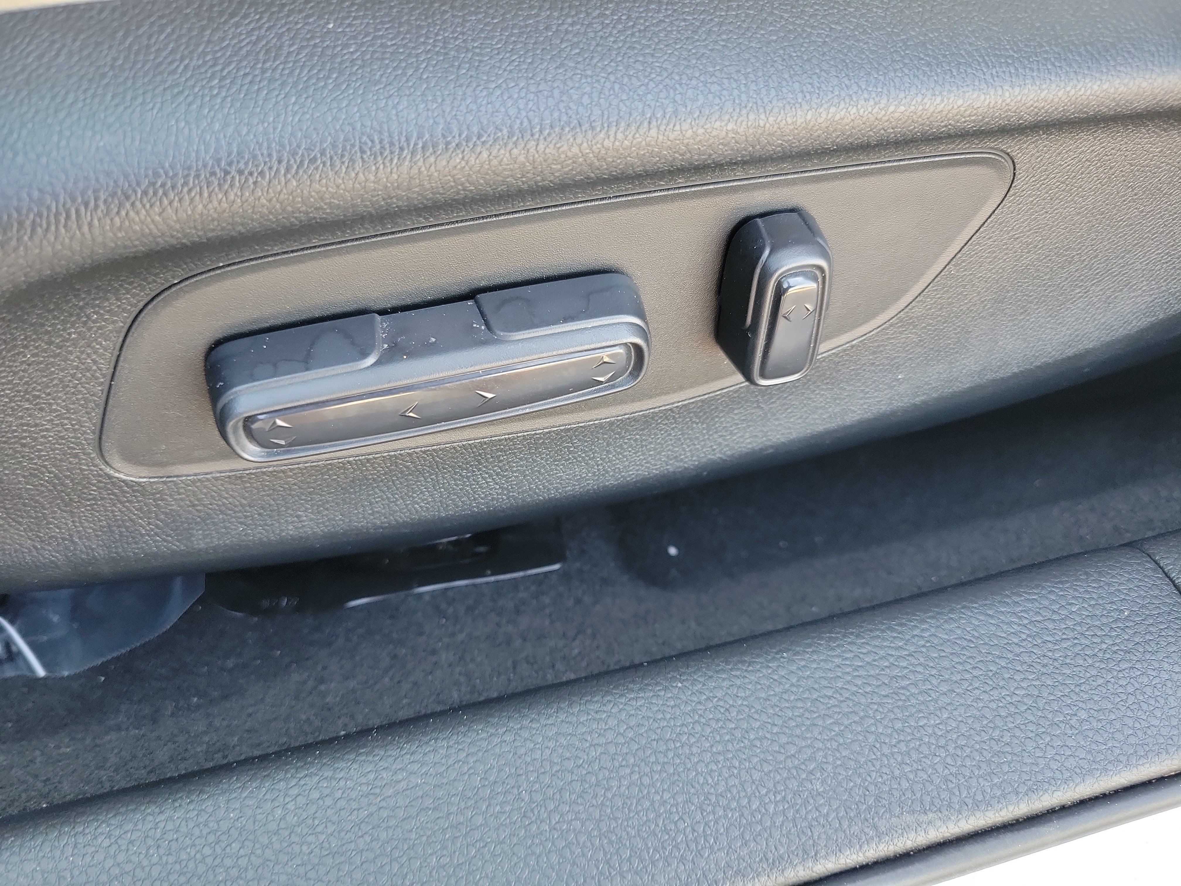 Certified 2024 Honda Civic Touring image 24