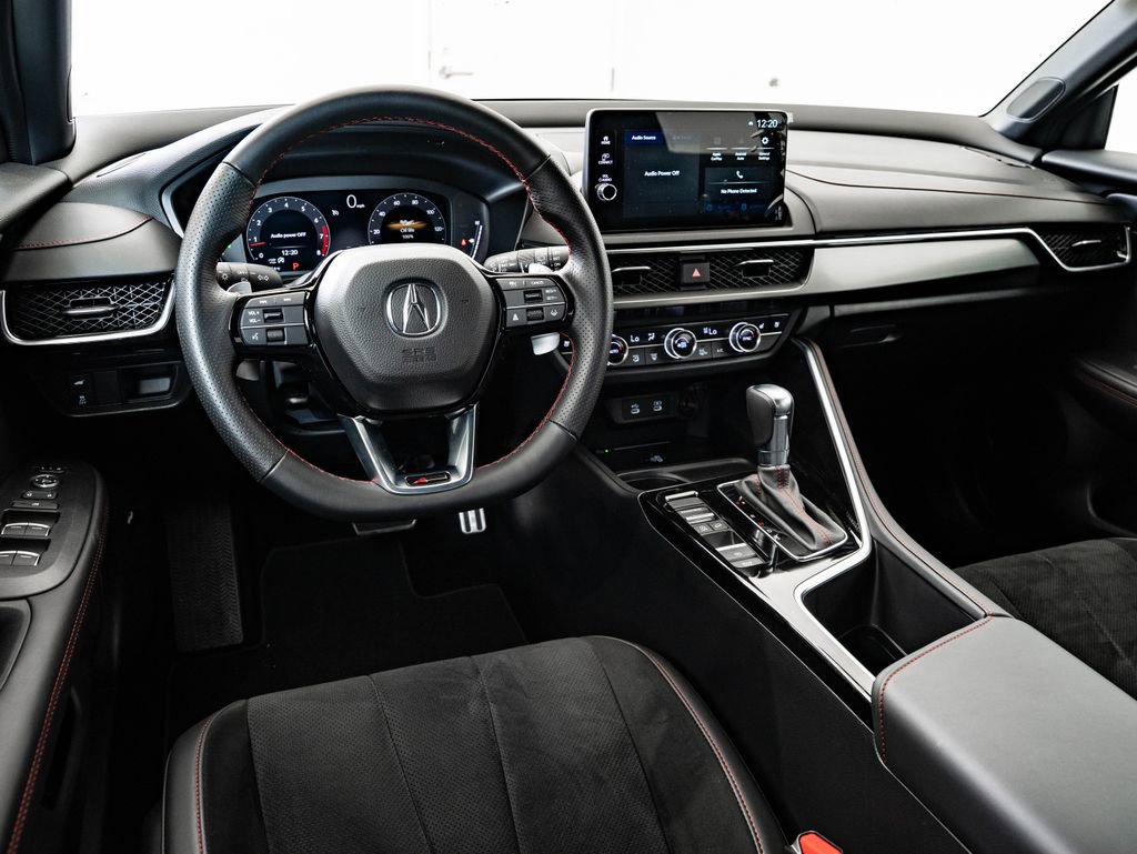 Certified 2025 Acura ADX A-Spec image 4