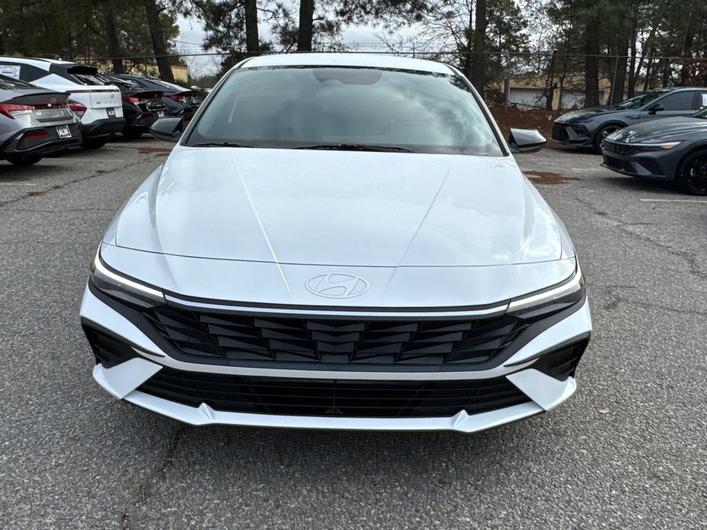 New 2026 Hyundai Elantra Sport image 8