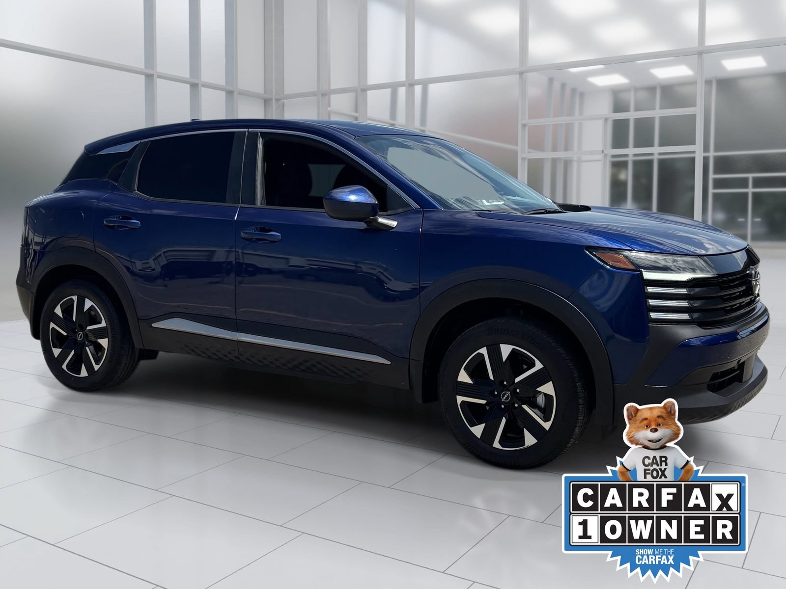 Used 2025 Nissan Kicks SV AWD/4WD image 8